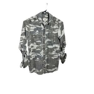Express Boyfriend Shirt Womens XS Grey Camo Button Down Long Sleeve Epaulets